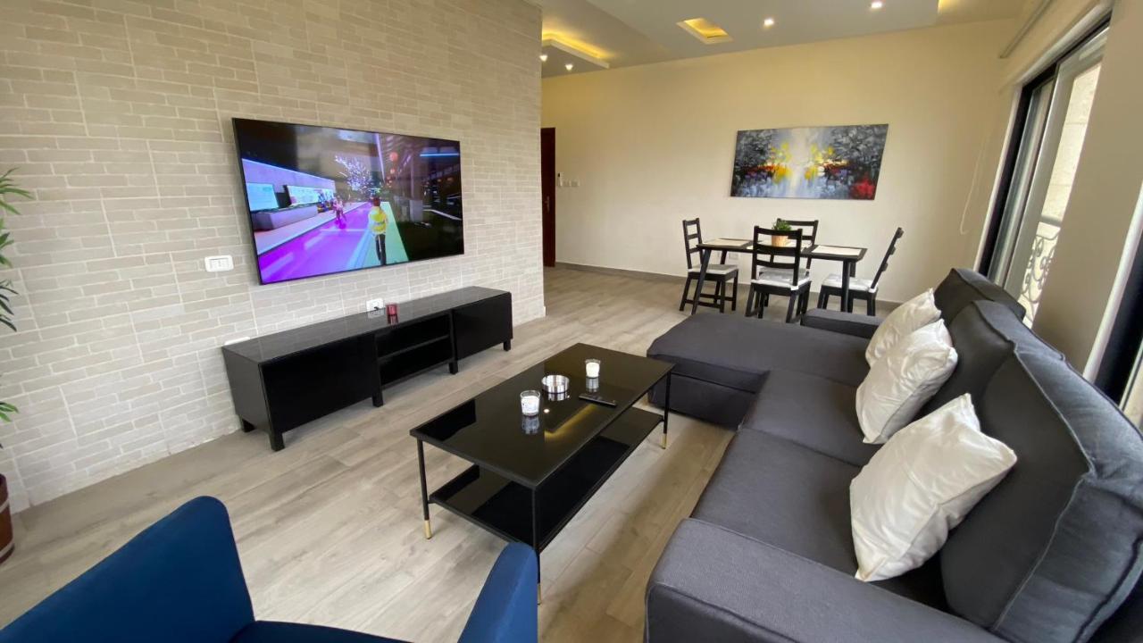 Dair Ghbar Apartment Амман Номер фото