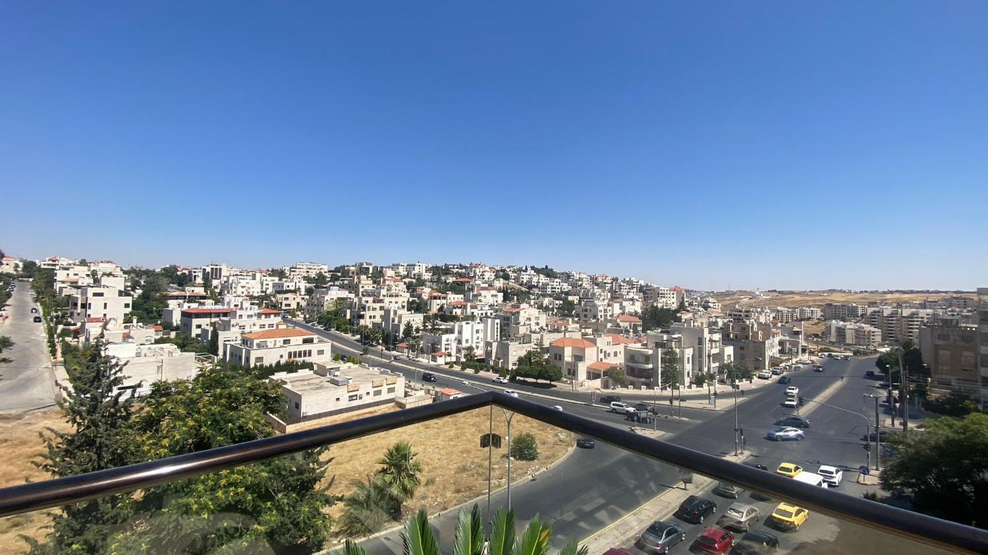 Dair Ghbar Apartment Амман Номер фото