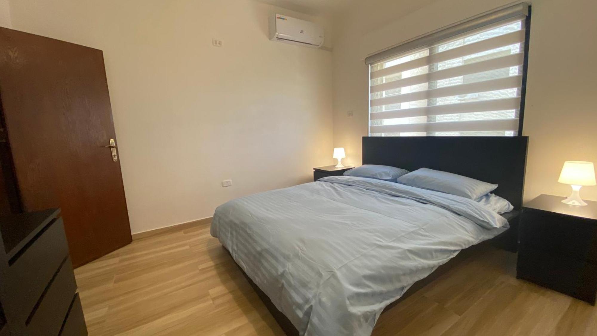 Dair Ghbar Apartment Амман Номер фото